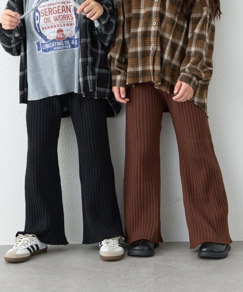 CIAOPANIC TYPY（チャオパニックティピー）の「【KIDS】【ジュニアサイズあり】【楽ちん・ウォッシャブル】リブニット微フレアパンツ（その他パンツ・キッズ・ブラック/ブラウン・X-LARGE/LARGE/MEDIUM/SMALL/XX-LARGE）」の3枚目の写真