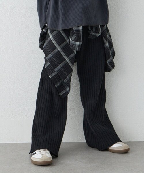 CIAOPANIC TYPY（チャオパニックティピー）の「【KIDS】【ジュニアサイズあり】【楽ちん・ウォッシャブル】リブニット微フレアパンツ（その他パンツ・キッズ・ブラック/ブラウン・X-LARGE/LARGE/MEDIUM/SMALL/XX-LARGE）」の6枚目の写真