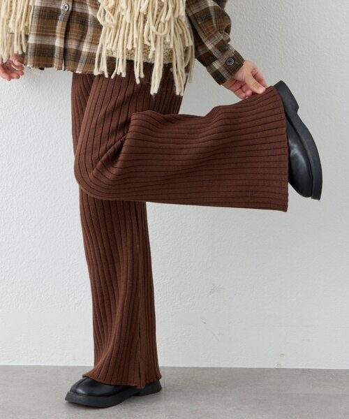 CIAOPANIC TYPY（チャオパニックティピー）の「【KIDS】【ジュニアサイズあり】【楽ちん・ウォッシャブル】リブニット微フレアパンツ（その他パンツ・キッズ・ブラック/ブラウン・X-LARGE/LARGE/MEDIUM/SMALL/XX-LARGE）」の9枚目の写真