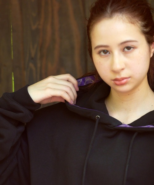 POLeR(ポーラー)の「POLeR/ポーラー POLeR×GSC PDC FURRY HEART HOOD【GSC別注】(パーカー・メンズ・グレー/ブラック・X-LARGE/MEDIUM/LARGE)」の5枚目の写真