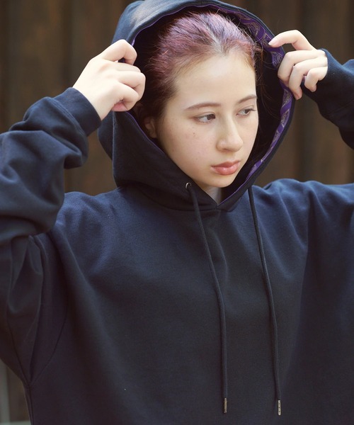 POLeR(ポーラー)の「POLeR/ポーラー POLeR×GSC PDC FURRY HEART HOOD【GSC別注】(パーカー・メンズ・グレー/ブラック・X-LARGE/MEDIUM/LARGE)」の6枚目の写真