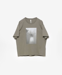 ATTACHMENT（アタッチメント）の「30//2 スビンジャージー プリントTEE / 30//2 SUVIN JERSEY PRINT TEE（Tシャツ/カットソー）」