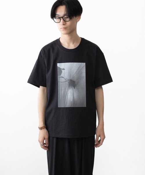 ATTACHMENT（アタッチメント）の「30//2 スビンジャージー プリントTEE / 30//2 SUVIN JERSEY PRINT TEE（Tシャツ/カットソー・メンズ・ホワイト/ライトグリーン/ブラック/グレー・4/1/2/3）」の16枚目の写真