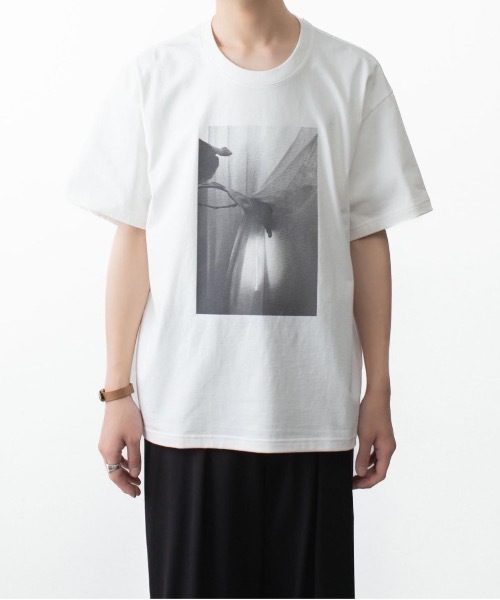 ATTACHMENT(アタッチメント)の「30//2 スビンジャージー プリントTEE / 30//2 SUVIN JERSEY PRINT TEE(Tシャツ/カットソー・メンズ・ホワイト/ライトグリーン/ブラック/グレー・4/1/2/3)」の5枚目の写真
