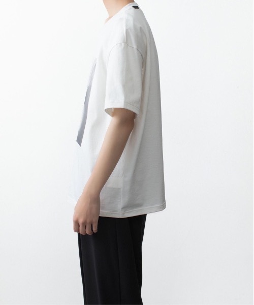 ATTACHMENT(アタッチメント)の「30//2 スビンジャージー プリントTEE / 30//2 SUVIN JERSEY PRINT TEE(Tシャツ/カットソー・メンズ・ホワイト/ライトグリーン/ブラック/グレー・4/1/2/3)」の7枚目の写真