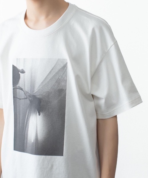 ATTACHMENT(アタッチメント)の「30//2 スビンジャージー プリントTEE / 30//2 SUVIN JERSEY PRINT TEE(Tシャツ/カットソー・メンズ・ホワイト/ライトグリーン/ブラック/グレー・4/1/2/3)」の10枚目の写真