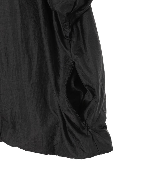 PUMA(プーマ)の「PUMA X ROSE T7 Oversized Track Jacket WV 633793-01(その他アウター・レディース・ブラック・LARGE/MEDIUM/SMALL)」の6枚目の写真
