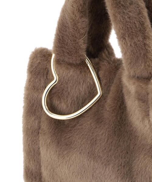 EDIT COLOGNE（エディットコロン）の「フェイクファーハートカラビナ付きトートバッグ（トートバッグ・レディース・ベージュ/ブラウン/ホワイト系その他・ﾌﾘ-）」の13枚目の写真