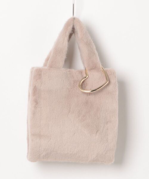 EDIT COLOGNE（エディットコロン）の「フェイクファーハートカラビナ付きトートバッグ（トートバッグ・レディース・ベージュ/ブラウン/ホワイト系その他・ﾌﾘ-）」の7枚目の写真