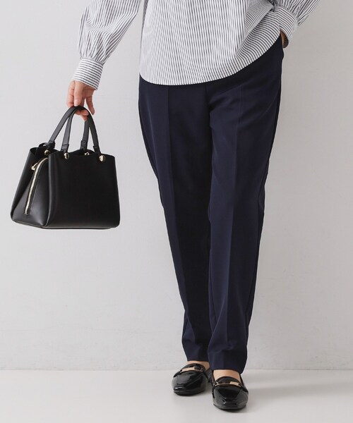 OPAQUE.CLIP（オペークドットクリップ）の「≪通勤・セレモニーセットアップ対応≫ テーパードパンツダブルクロス【洗濯機OK】（その他パンツ・レディース・ネイビー/ライトベージュ/ブラック・36/34/42/40/38）」の3枚目の写真