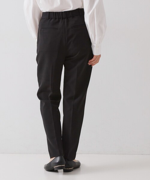 OPAQUE.CLIP（オペークドットクリップ）の「≪通勤・セレモニーセットアップ対応≫ テーパードパンツダブルクロス【洗濯機OK】（その他パンツ・レディース・ネイビー/ライトベージュ/ブラック・36/34/42/40/38）」の5枚目の写真