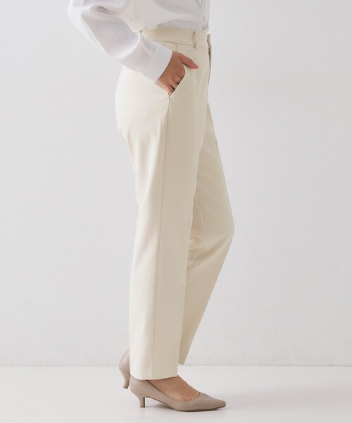 OPAQUE.CLIP（オペークドットクリップ）の「≪通勤・セレモニーセットアップ対応≫ テーパードパンツダブルクロス【洗濯機OK】（その他パンツ・レディース・ネイビー/ライトベージュ/ブラック・36/34/42/40/38）」の17枚目の写真