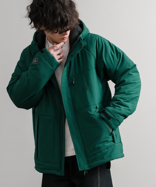 KRIFF MAYER(クリフメイヤー)の「KRIFF MAYER クリフメイヤー オーバーサイズ中綿アクティブフードジャケット/ワンポイントロゴ刺繍マウンテンパーカー 2517802(マウンテンパーカー・メンズ・グリーン/ベージュ/パープル/ブラック・M/L/XL)」の4枚目の写真