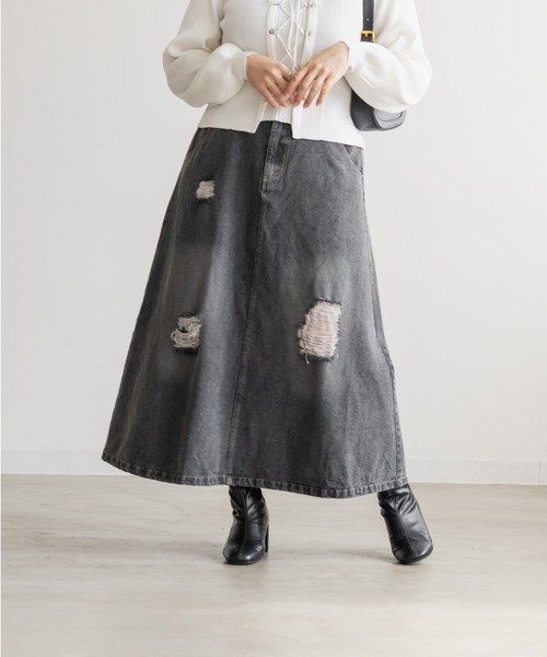 CLETTE（クレット）の「CLETTEオリジナルダメージ加工デニムスカート（スカート・レディース・サックスブルー/ブラック/ブルー・LL/3L/4L）」の5枚目の写真