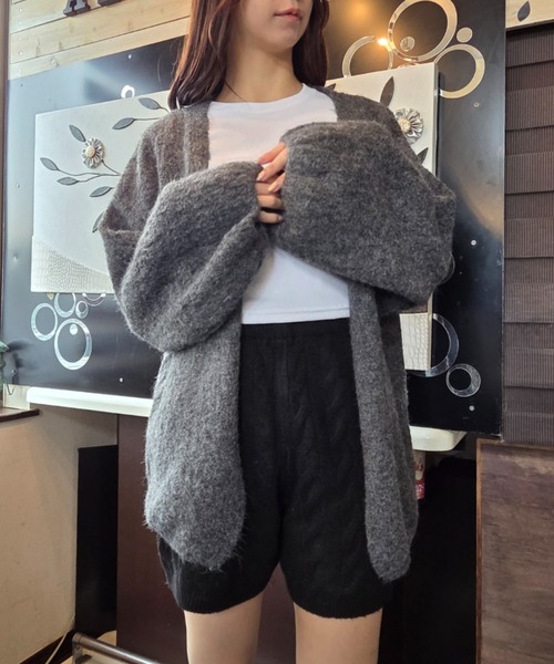 ｔｏｌｅｎｅ（トレネ）の「もちもちボリュームニット オーバーサイズ ゆったりロングカーディガン（カーディガン/ボレロ・レディース・オフホワイト/チャコールグレー/ライトグレー・FREE）」の2枚目の写真