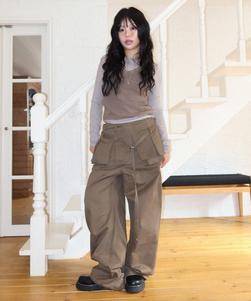 PLACE STUDIO（プレイススタジオ）の「プリーツスカートレイヤードワイドパンツ[ブラウン]（その他パンツ・レディース・ブラウン・FREE）」の2枚目の写真