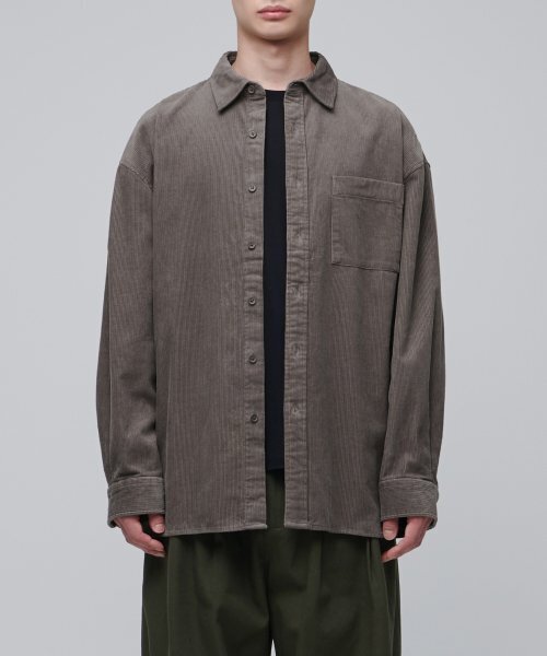 MUSINSA STANDARD（ムシンサスタンダード）の「オーバーサイズコーデュロイシャツ[トープ]（シャツ/ブラウス・メンズ・その他・MEDIUM/LARGE/X-LARGE/XX-LARGE）」の3枚目の写真