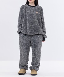 JOHN'S CLOSET（ジョンズクローゼット）の「【15】〔TOM&JERRY/トムとジェリー〕ボアフリース ワンポイントスウェット&スウェットパンツ 2点セット セットアップ（ルームウェア/パジャマ）」