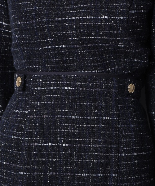 JUSGLITTY（ジャスグリッティー）の「ツイードぺプラムトップス（シャツ/ブラウス・レディース・ネイビー/ブラック・1/2）」の14枚目の写真