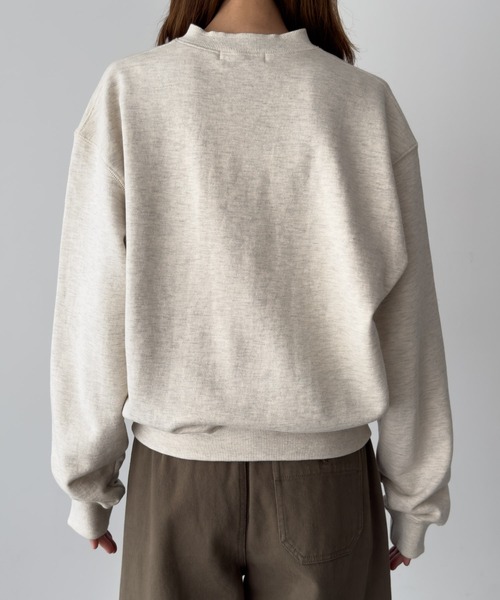 CANAL JEAN（キャナルジーン）の「HARING　キーネック刺繍トレーナー（スウェット・レディース・オートミール/ネイビー/サックスブルー・ONE SIZE）」の16枚目の写真