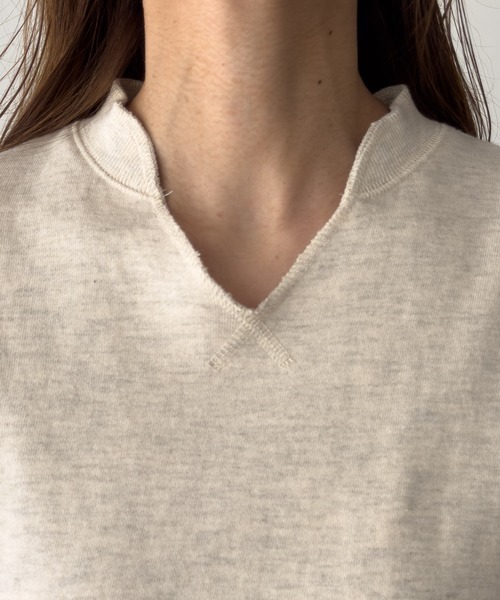 CANAL JEAN（キャナルジーン）の「HARING　キーネック刺繍トレーナー（スウェット・レディース・オートミール/ネイビー/サックスブルー・ONE SIZE）」の17枚目の写真
