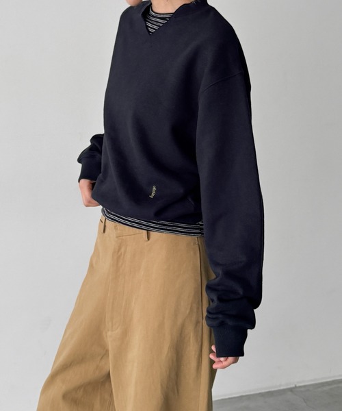 CANAL JEAN（キャナルジーン）の「HARING　キーネック刺繍トレーナー（スウェット・レディース・オートミール/ネイビー/サックスブルー/レッド・ONE SIZE）」の15枚目の写真