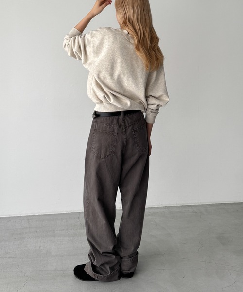 CANAL JEAN（キャナルジーン）の「HARING　キーネック刺繍トレーナー（スウェット・レディース・オートミール/ネイビー/サックスブルー/レッド・ONE SIZE）」の21枚目の写真