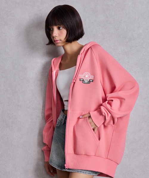 GYDA(ジェイダ)の「【WEB限定!!】BEVERLY HILLSスウェットBIGパーカー(パーカー・レディース・ピンク/ネイビー/グレー/ブラック・FREE)」の4枚目の写真