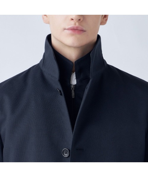 SUIT SELECT(スーツセレクト)の「レイヤードスタンドカラーコート/WATERPROOF(ステンカラーコート・メンズ・グレー・SMALL/MEDIUM/LARGE/X-LARGE/XX-LARGE)」の21枚目の写真