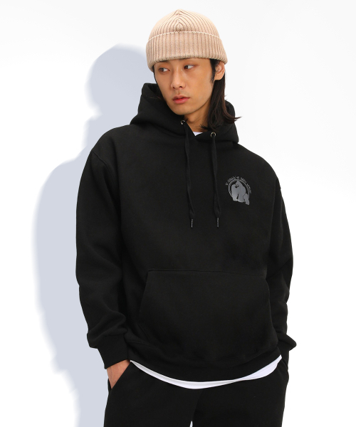 GRANFINNY(グランフィニ)の「レタリングゴリラ起毛フードTシャツ-ミッドナイトブラック(パーカー・メンズ・ブラック・MEDIUM/LARGE/X-LARGE/XX-LARGE)」の1枚目の写真