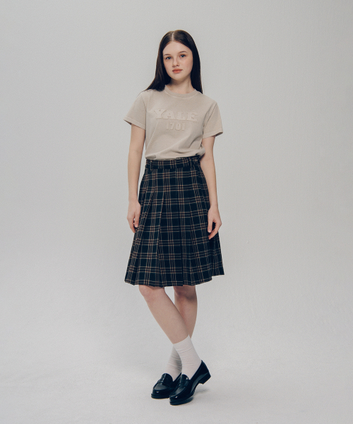 YALE（イェール）の「ウィメンズピグメントアプリケTシャツ_アイボリー（Tシャツ/カットソー・レディース・その他・SMALL/MEDIUM/LARGE）」の12枚目の写真