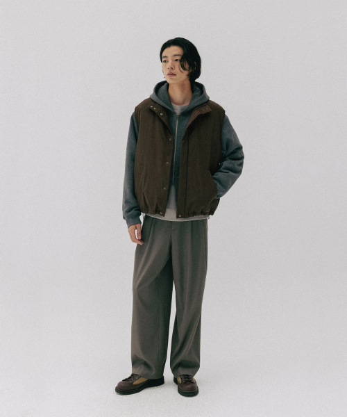 BLANKROOM(ブランクルーム)の「ユニバーサルベスト_MOSS(ベスト・メンズ・その他・1/2/3)」の2枚目の写真