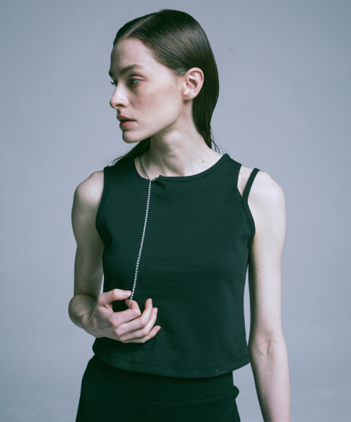 S SY(エスエスワイ)の「ラップハートチェーンスリーブレスブラック(Tシャツ/カットソー・レディース・その他・SMALL/MEDIUM)」の5枚目の写真