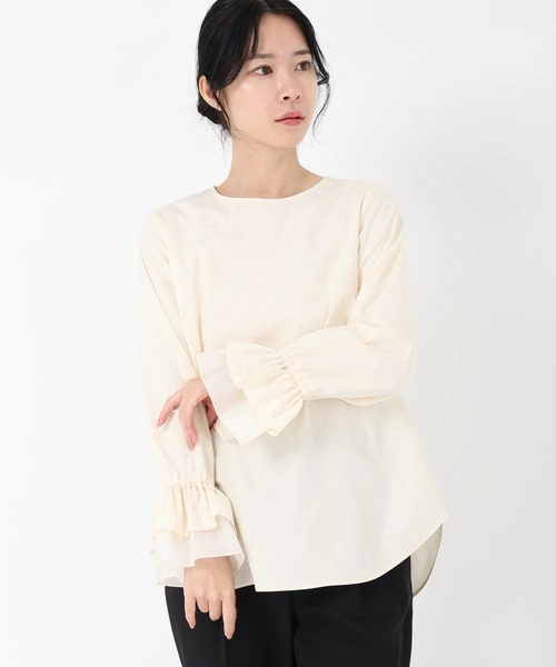 STRAWBERRY-FIELDS(ストロベリーフィールズ)の「ミルキータフタ*フローラクロス_袖コンシャスシャツブラウス(シャツ/ブラウス・レディース・キナリ/ブラック・2)」の1枚目の写真