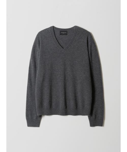 POKER FACE（ポーカーフェイス）の「FARASHA CASHMERE V NECK KNIT CHARCOAL（ニット/セーター・レディース・その他・46/48/50）」の2枚目の写真