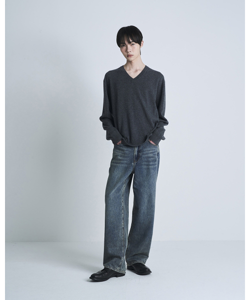 POKER FACE（ポーカーフェイス）の「FARASHA CASHMERE V NECK KNIT CHARCOAL（ニット/セーター・レディース・その他・46/48/50）」の4枚目の写真