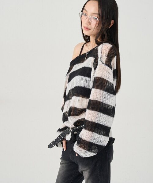 WHO'S WHO gallery（フーズフーギャラリー）の「ワイドボーダーメッシュニット（ニット/セーター・レディース・イエロー/グレー/ブラック/レッド・FREE）」の11枚目の写真