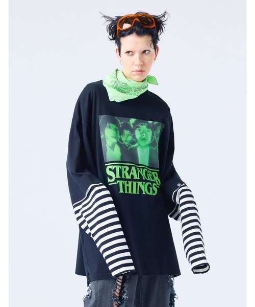 Little sunny bite(リトルサニーバイト)の「★Little sunny bite★stranger things x little sunny bite graphic fake layered long tee(Tシャツ/カットソー・レディース・ピンク/ホワイト/ブラック・MEDIUM/SMALL)」の2枚目の写真