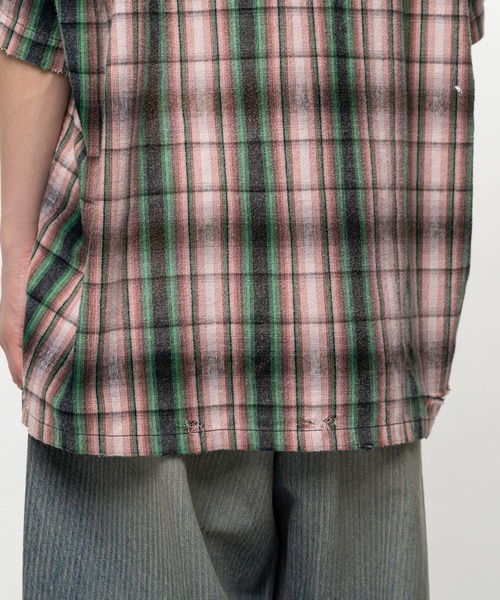 Maison MIHARA YASUHIRO(メゾンミハラヤスヒロ)の「Embellished Sticker Short Sleeve Check Shirt(シャツ/ブラウス・メンズ・ブラック/ピンク・46/44)」の19枚目の写真
