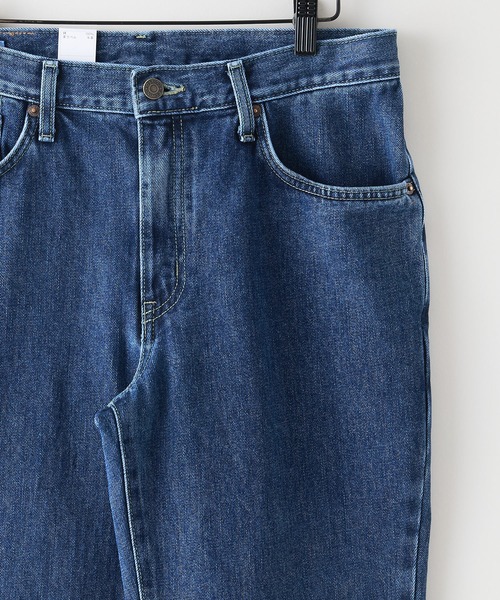 EDWIN(エドウィン)の「【EDWIN/エドウィン】【誇りの日本製・13.75oz】403 スタンダードストレート ストーンウォッシュ 原点回帰のRING糸(デニムパンツ・メンズ・スカイブルー・31inch/30inch/29inch/28inch/36inch/35inch/34inch/33inch/32inch)」の4枚目の写真