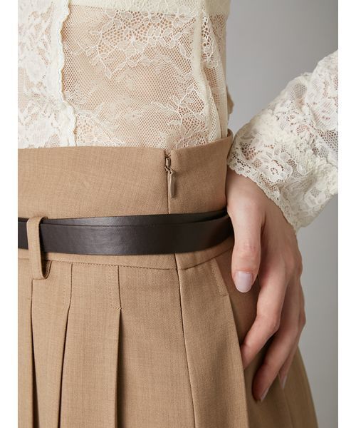 LILY BROWN(リリーブラウン)の「ベルト付きレースプリーツスカート(スカート・レディース・ベージュ/ネイビー/チェック・0/1)」の9枚目の写真