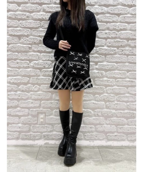 SAMANTHAVEGA(サマンサベガ)の「ニットショルダーバッグ(ショルダーバッグ・レディース・ブラック/ホワイト/ピンク・FREE)」の5枚目の写真
