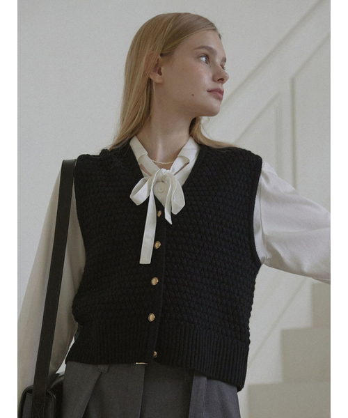 NONLOCAL（ノンローカル）の「Tweed Goldish Knit Vest - Black（ベスト・レディース・その他・FREE）」の2枚目の写真