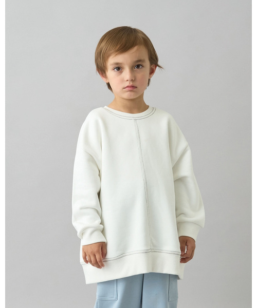 b・ROOM（ビールーム）の「【デイリースタンダードウェアシリーズ】【吸水速乾】ぷくっとオーバーサイズの配色ステッチスウェット（スウェット・キッズ・オフホワイト/トップグレー/パープル/ダークブラウン/ブラック/ブルーグレー/ライトピンク・150cm/130cm/100cm/140cm/120cm/110cm）」の2枚目の写真