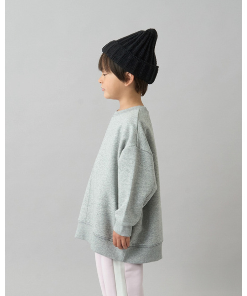 b・ROOM（ビールーム）の「【デイリースタンダードウェアシリーズ】【吸水速乾】ぷくっとオーバーサイズの配色ステッチスウェット（スウェット・キッズ・オフホワイト/トップグレー/パープル/ダークブラウン/ブラック/ブルーグレー/ライトピンク・150cm/130cm/100cm/140cm/120cm/110cm）」の4枚目の写真