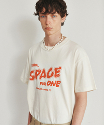 HEUTE（ホイテ）の「SPACE T-SHITRTS (CREAM)（Tシャツ/カットソー）」