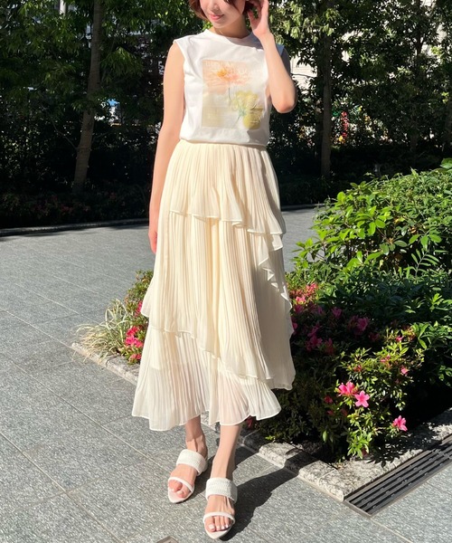 AND COUTURE(アンドクチュール)の「ティアードプリーツスカート(スカート・レディース・グリーン/アイボリー/ブラック・FREE)」の13枚目の写真