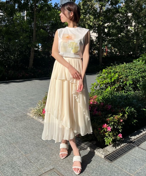 AND COUTURE(アンドクチュール)の「ティアードプリーツスカート(スカート・レディース・グリーン/アイボリー/ブラック・FREE)」の19枚目の写真