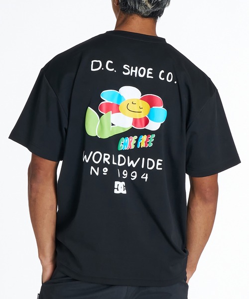 DC（ディーシー）の「DC/ディーシー 半袖 Tシャツ バックプリント ラッシュガード UVカット 吸水速乾 ストレッチ 接触冷感 水陸両用 DST262026（Tシャツ/カットソー・メンズ・ブラック/ホワイト・XL/L/M）」の2枚目の写真