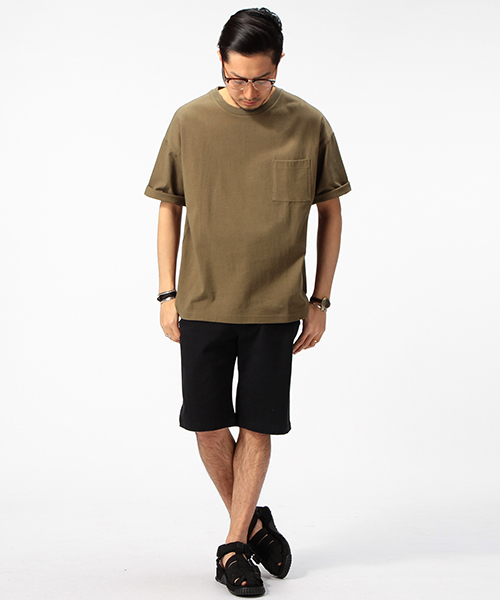 B:MING by BEAMS(ビーミングバイビームス)の「【一部予約】【Begin6月号掲載】ビーミング by ビームス / "HEAVY WEIGHT" ドロップショルダーポケットTシャツ(Tシャツ/カットソー・メンズ・ホワイト/カーキ/ワイン/ネイビー・SMALL/MEDIUM/X-LARGE/LARGE)」の13枚目の写真